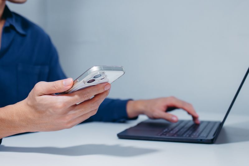 smartphone-produttivita-multitasking-split-screen-2026
